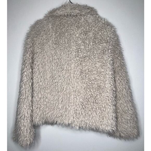 Reformation Cropped Faux Fur Soft Teddy Coat Light Gray Pockets Size Medium - Picture 8 of 9